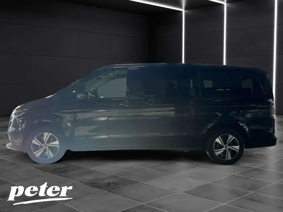 Gebraucht Mercedes V220 Style 163 PS (119 kW) 2024 Obsidianschwarz metallic Van / Kleinbus