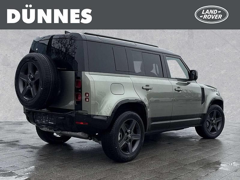 Gebraucht Land Rover Defender SE Dynamic 304 PS (223 kW) 2025 Pangea green SUV