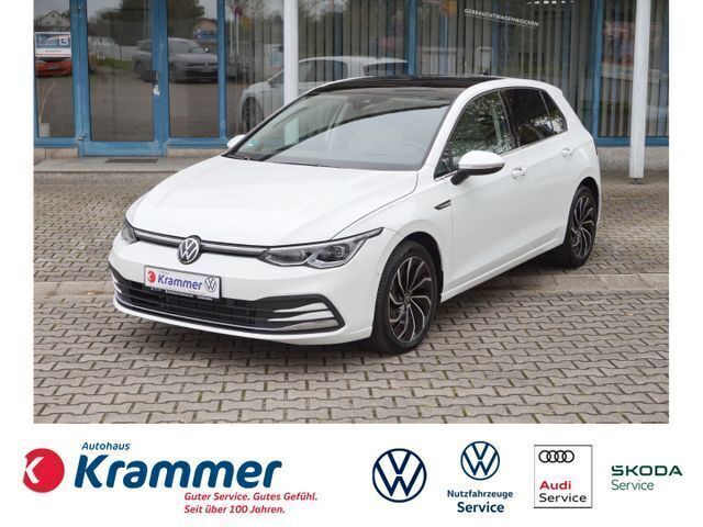 Weiß Gebraucht 2022 VW Golf VIII Style Limousine | 24.780 € (Superpreis) - Bild 1/4