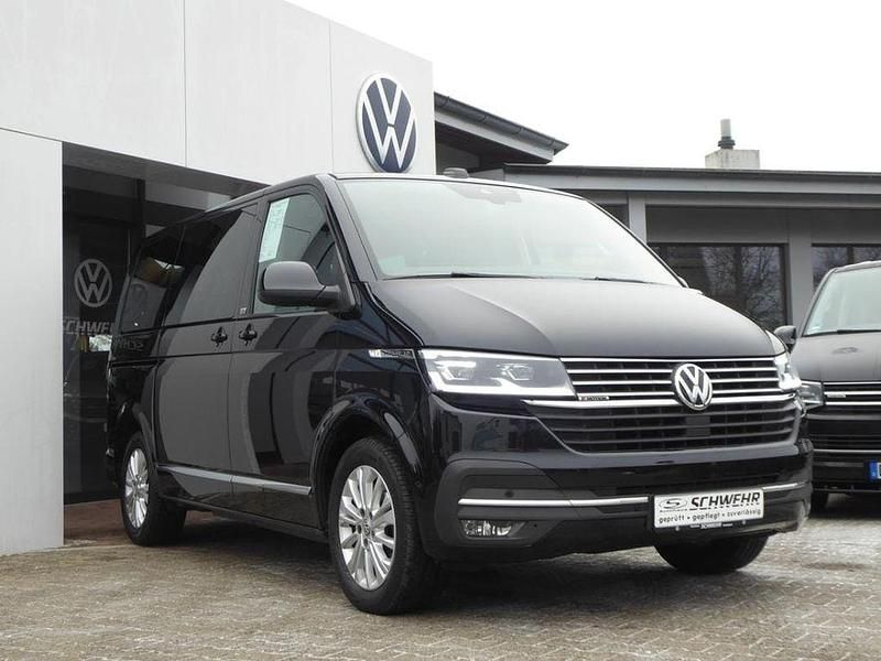 Gebraucht VW Multivan Generation Six 204 PS (150 kW) 2022 Deep black perleffekt Van
