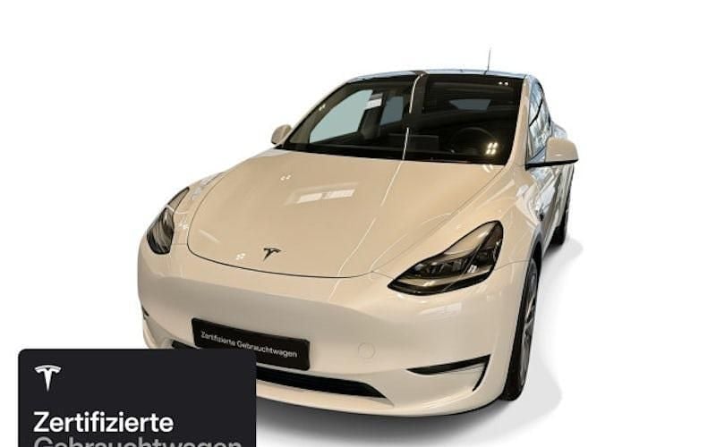 Gebraucht Tesla Model Y 273 kW (372 PS) 2023 Weiß SUV
