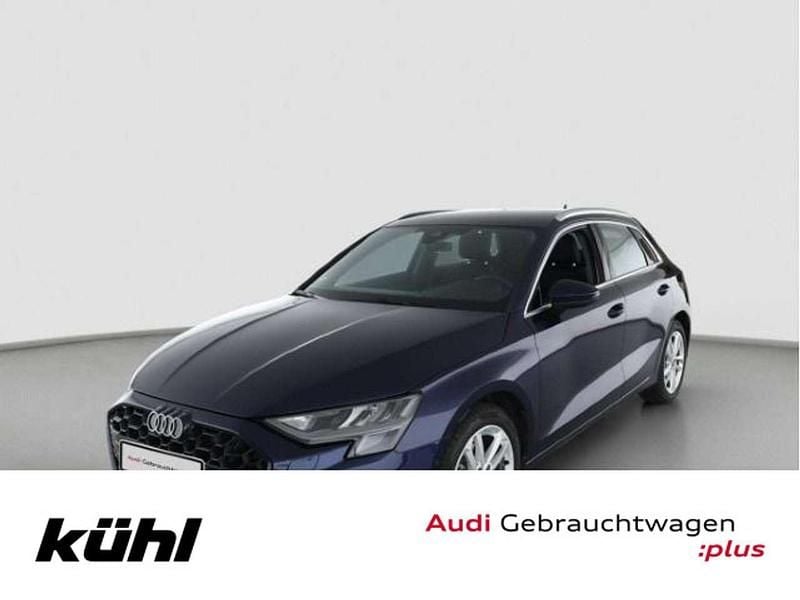 Navarrablau metallic Gebraucht 2025 Audi A3 Advanced Limousine | 30.390 € (Superpreis) - Bild 1/2