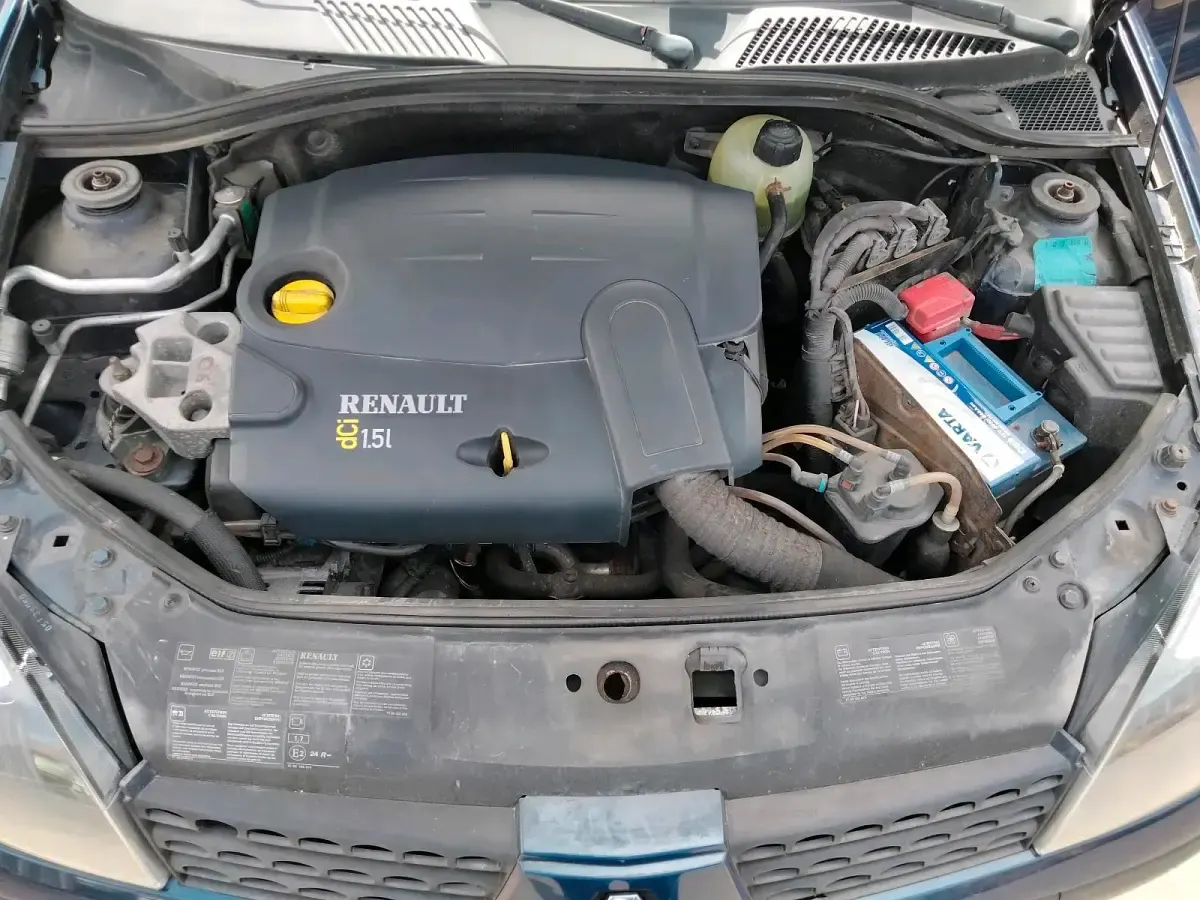 Gebraucht Renault Clio II 65 PS (47 kW) 2002 Kleinwagen