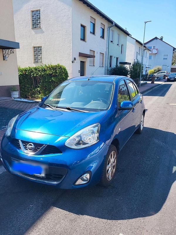 Blau Gebraucht 2015 Nissan Micra Acenta Kleinwagen | 4.999 € (Fairer Preis) - Bild 1/4