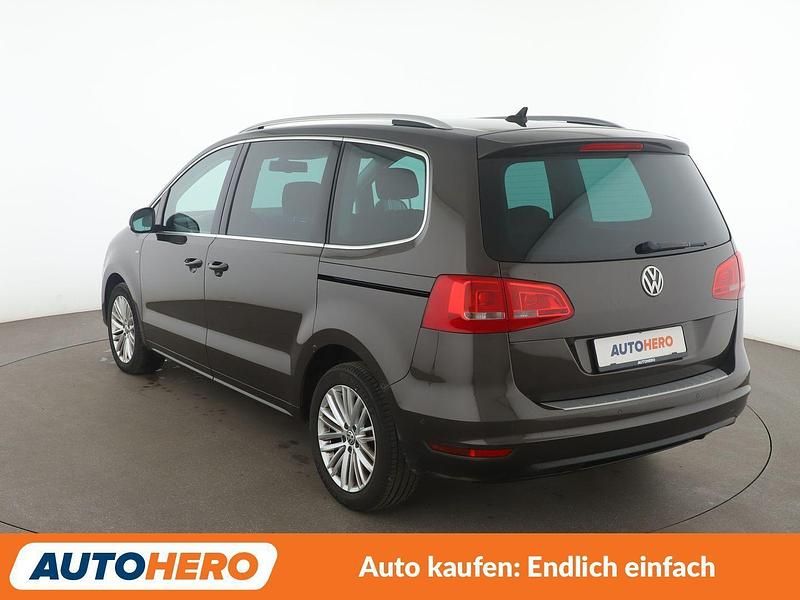 Gebraucht VW Sharan Cup 200 PS (147 kW) 2015 Braun Van / Kleinbus