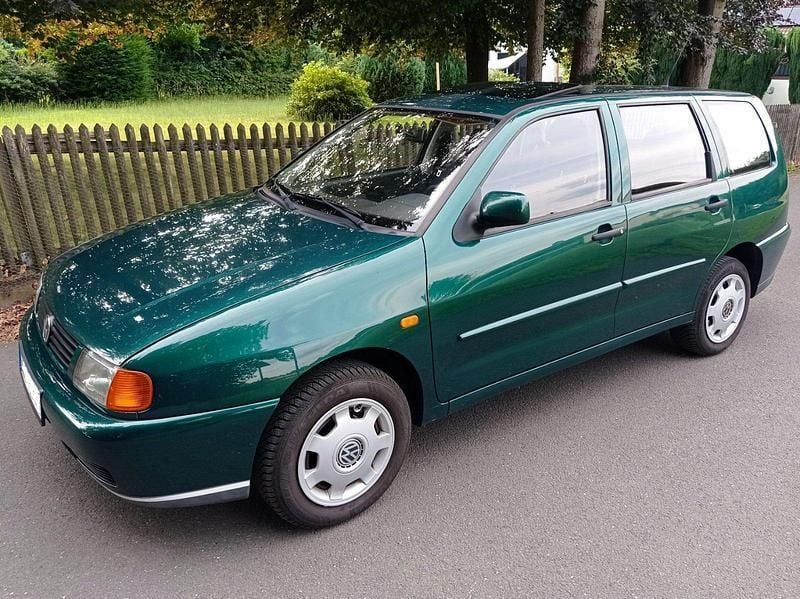 Grau Gebraucht 1999 VW Polo Kombi | 1.950 € - Bild 1/4