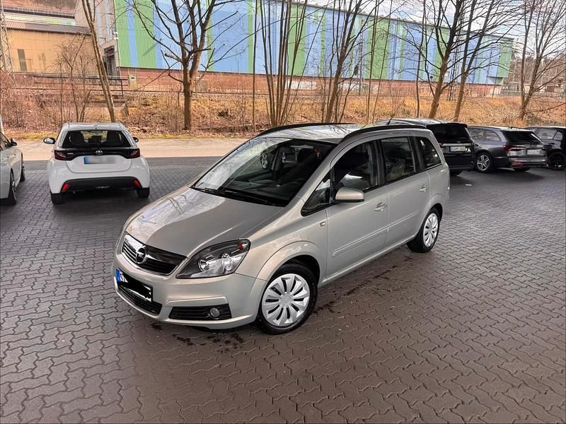 Gebraucht Opel Zafira 110 PS (80 kW) 2007 Andere farben Van / Kleinbus
