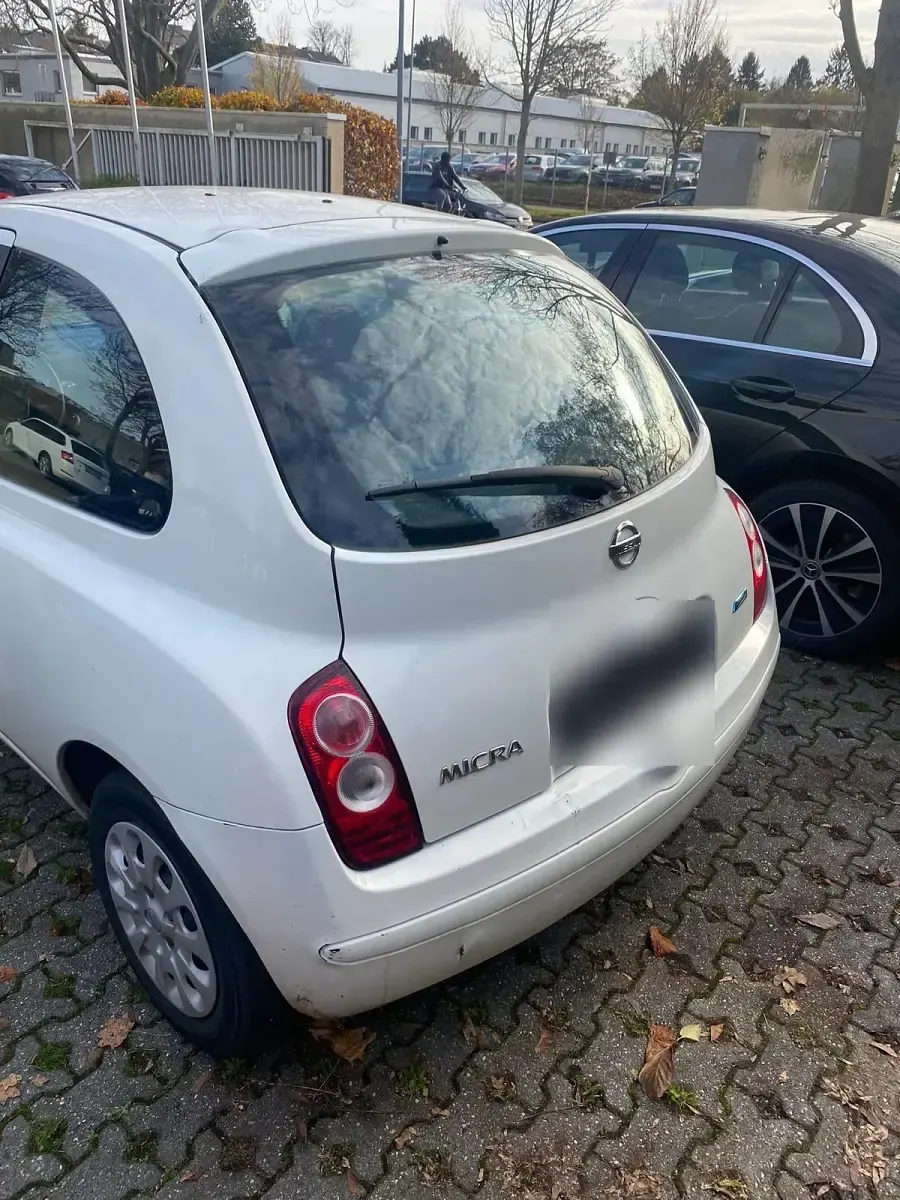 Gebraucht Nissan Micra 65 PS (47 kW) 2009 Schwarz Kleinwagen