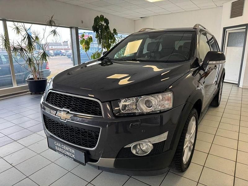 Gebraucht Chevrolet Captiva 184 PS (135 kW) 2013 Grau SUV