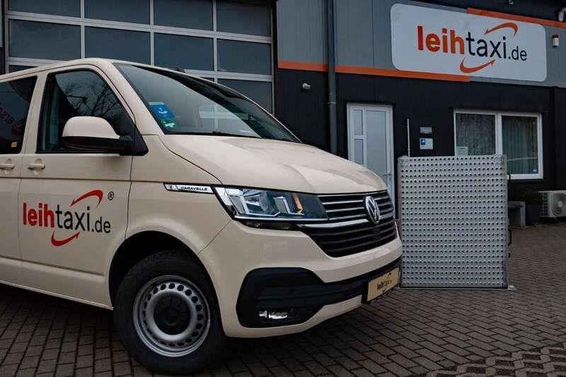 Hellelfenbein Gebraucht 2023 VW T6.1 Van | 54.890 € (Teuer) - Bild 1/4