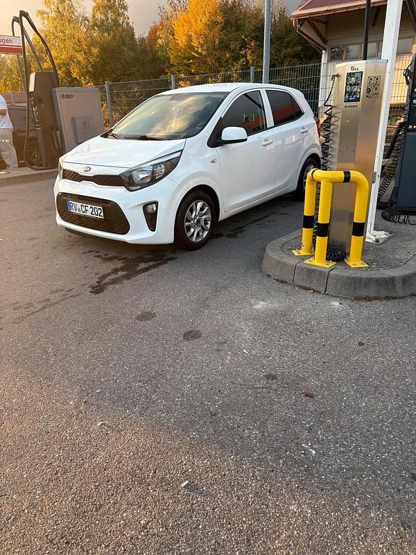 Gebraucht Kia Picanto 67 PS (49 kW) 2017 Weiß Kleinwagen