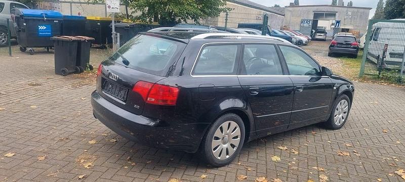 Schwarz Gebraucht 2005 Audi A4 Kombi | 1.650 € (Superpreis) - Bild 1/4