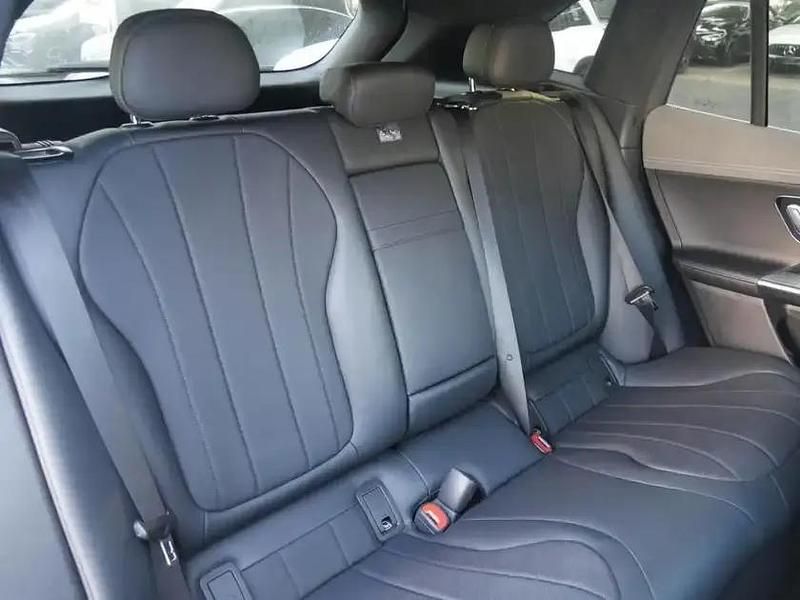 Gebraucht Mercedes EQE300 180 kW (245 PS) 2023 Weiss unilack polarweiß SUV