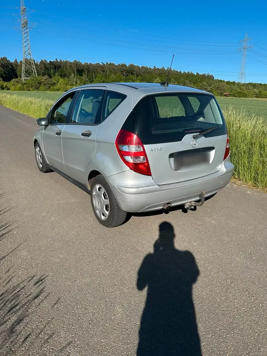 Używany Mercedes A170 116 KM (85 kW) 2008 Srebrny Sedan/Limuzyna