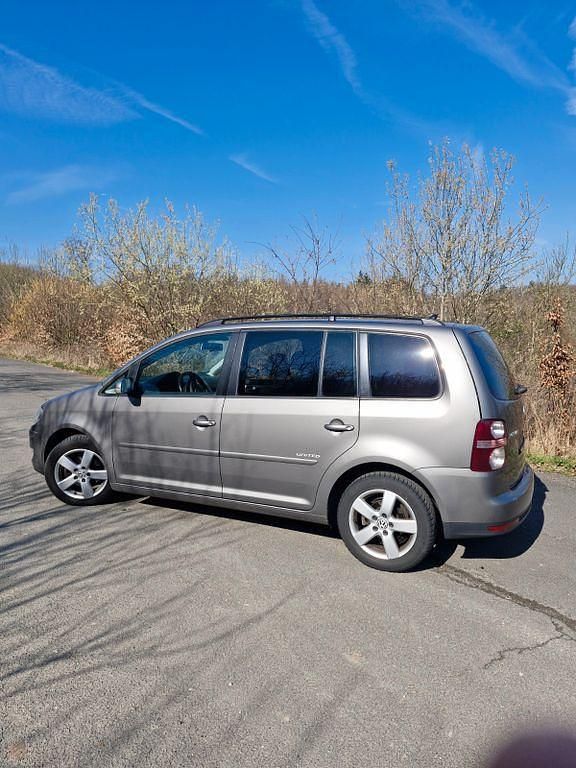 Gebraucht VW Touran 140 PS (102 kW) 2008 Grau Van / Kleinbus