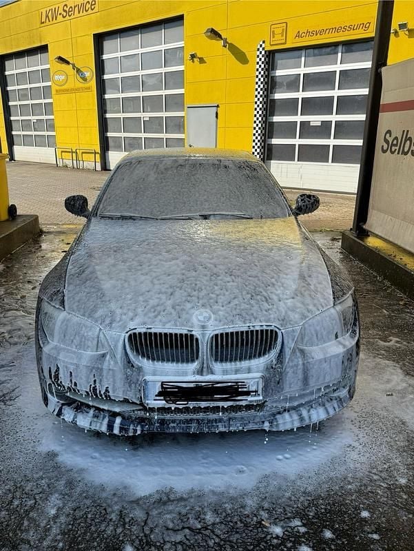 Blau Gebraucht 2010 BMW 318 Cabriolet Cabrio | 9.500 € (Guter Preis) - Bild 1/4