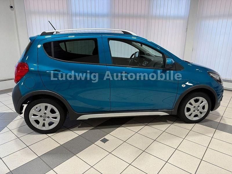 Gebraucht Opel Karl Rocks 73 PS (53 kW) 2019 Blau Kleinwagen