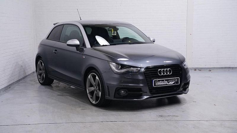 Gebraucht Audi A1 Sport 185 PS (136 kW) 2011 Grau Kleinwagen