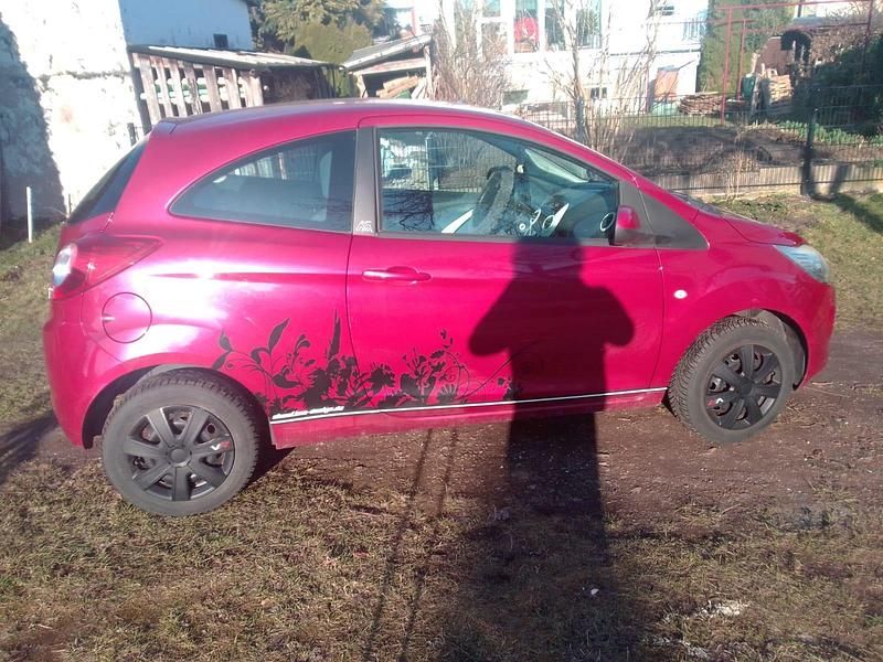 Gebraucht Ford Ka 69 PS (50 kW) 2009 Rot Kleinwagen