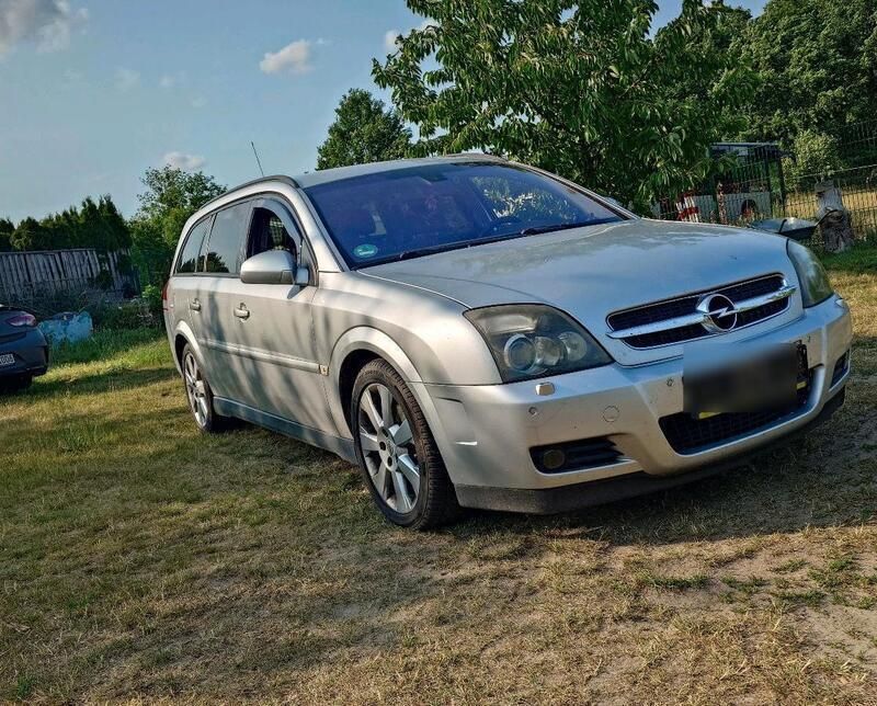 Silber Gebraucht 2005 Opel Vectra Kombi | 1.200 € (Fairer Preis) - Bild 1/4