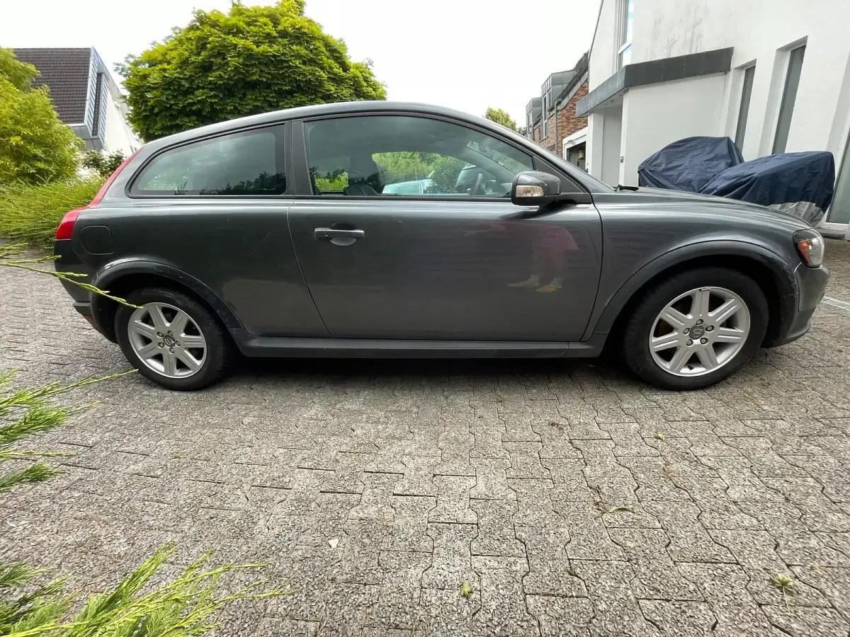 Gebraucht Volvo C30 101 PS (74 kW) 2007 Grau Kleinwagen