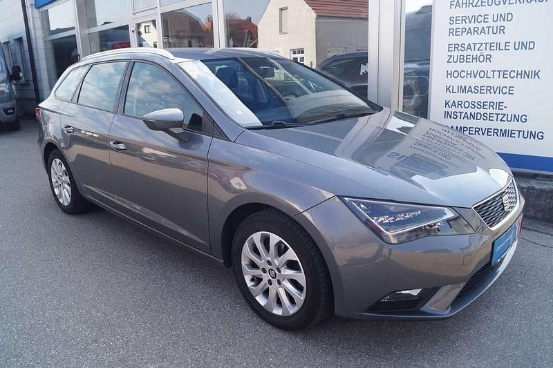 Gebraucht Seat Leon ST Style 110 PS (80 kW) 2016 "pirineos" grau Kombi