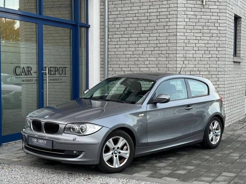 Gebraucht BMW 116 Advantage 122 PS (89 kW) 2010 Grau Kleinwagen