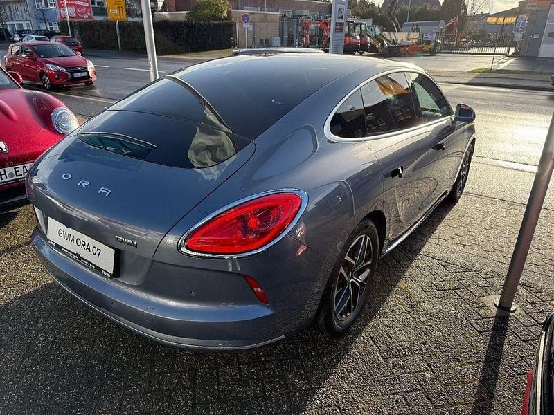 Neu Ora 07 150 kW (204 PS) 2025 Steel gray Limousine