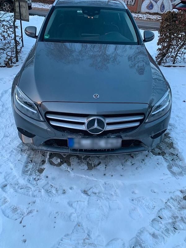 Gebraucht Mercedes C300e 308 PS (226 kW) 2021 Kombi