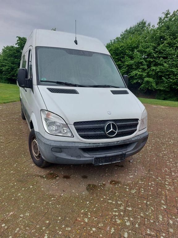 Gebraucht Mercedes Sprinter 129 PS (94 kW) 2012 Weiß Van