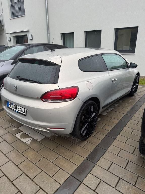 Gebraucht VW Scirocco 160 PS (117 kW) 2009 Beige Coupé