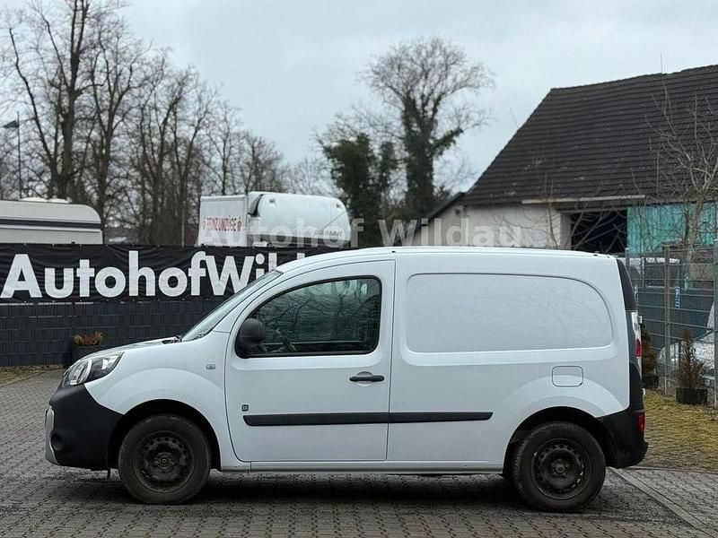 Gebraucht Renault Kangoo 44 kW (60 PS) 2016 Weiß Van / Kleinbus