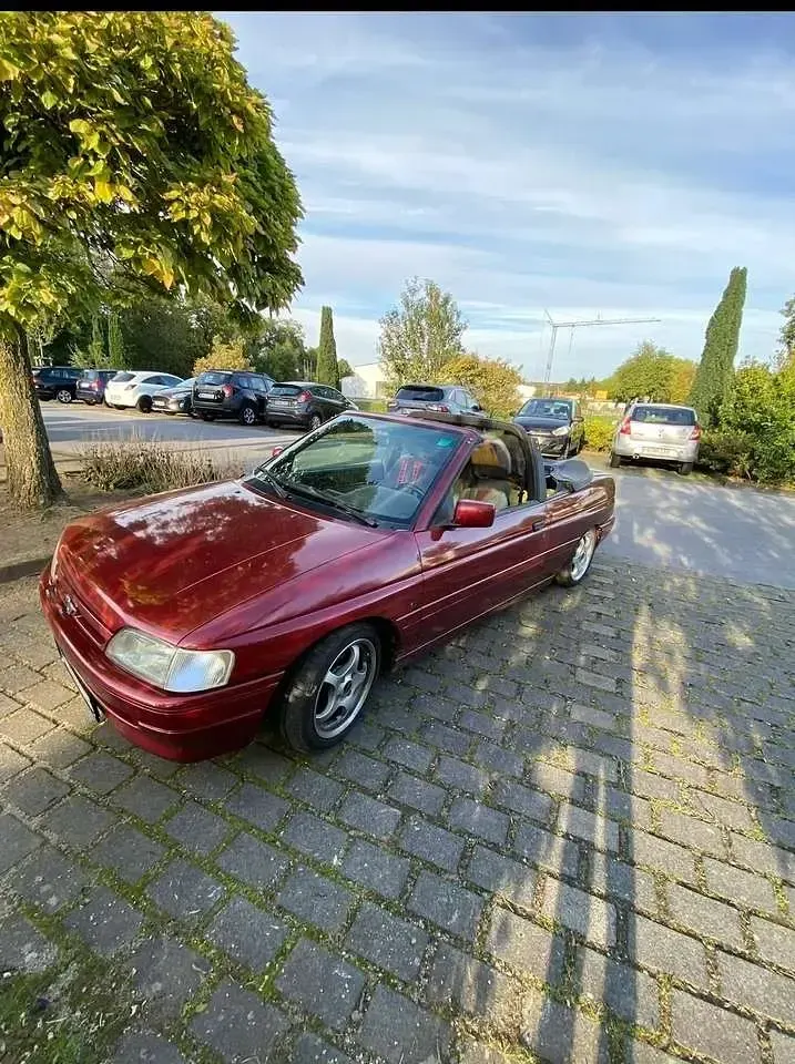 Gebraucht Ford Escort Cabriolet 105 PS (77 kW) 1990 Cabrio