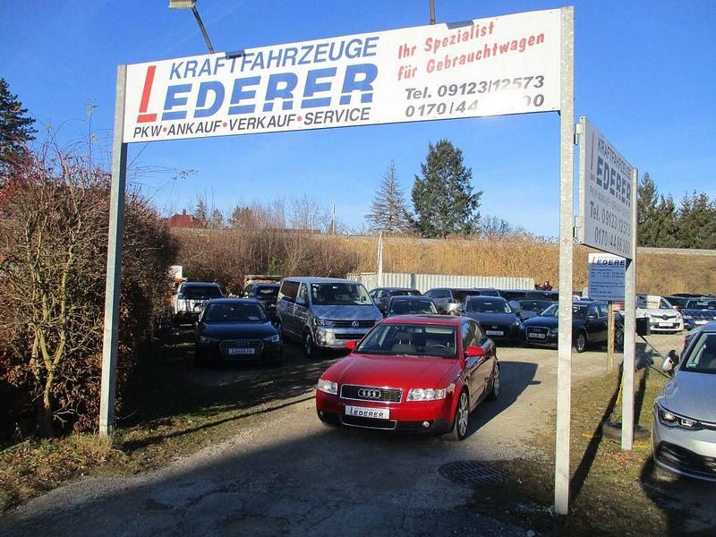 Rot Gebraucht 2001 Audi A4 Limousine | 2.222 € (Fairer Preis) - Bild 1/4