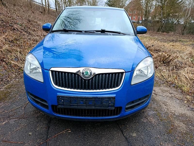 Gebraucht Skoda Fabia 105 PS (77 kW) 2008 Blau Limousine