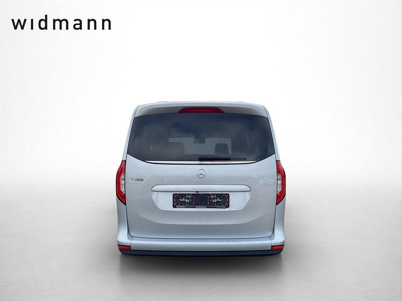 Gebraucht Mercedes 180 116 PS (85 kW) 2022 Silber Limousine