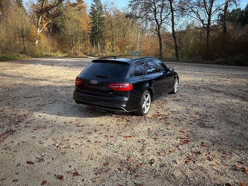 Gebraucht Audi A4 S-Line 177 PS (130 kW) 2013 Schwarz Kombi