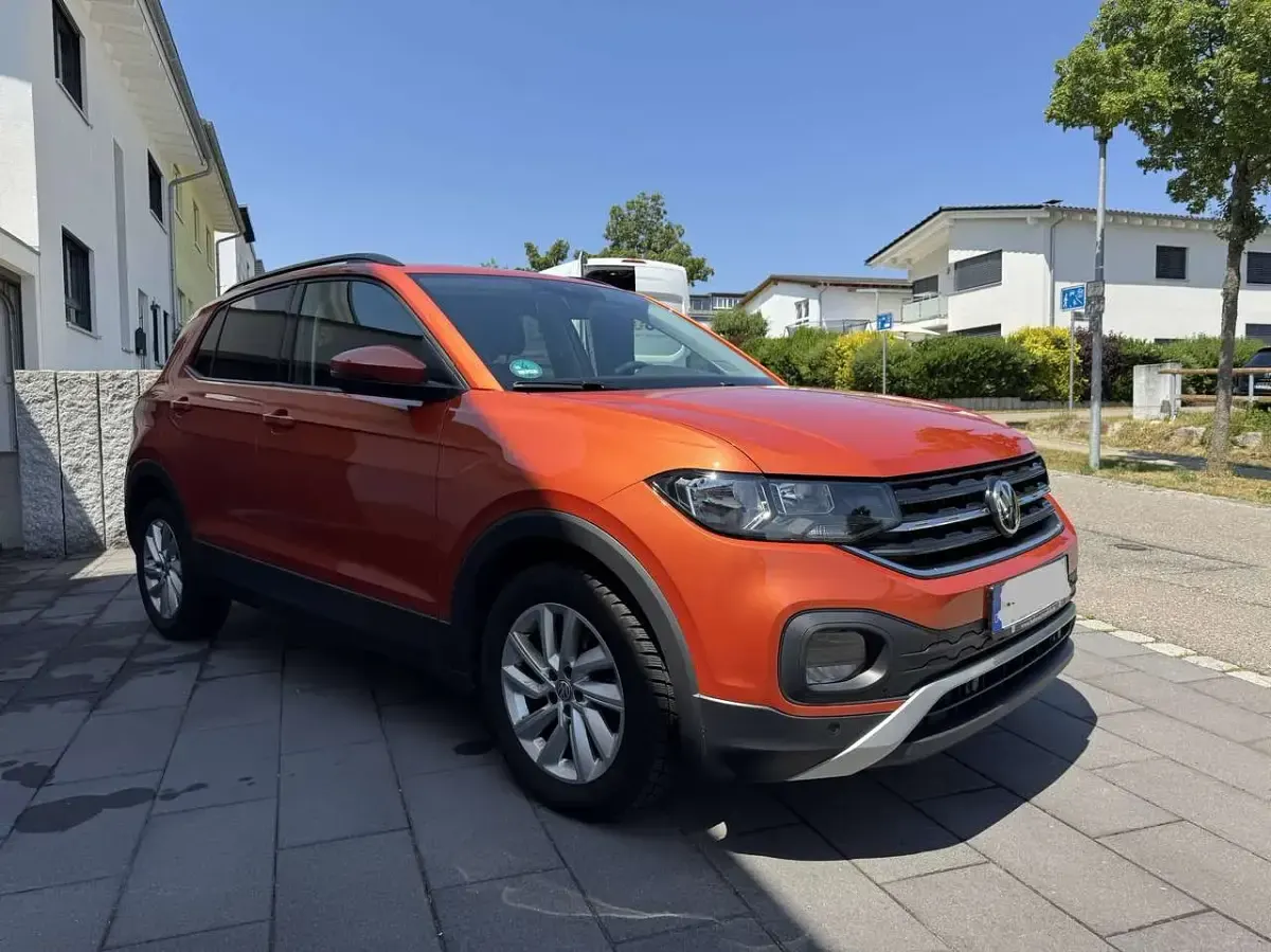 Gebraucht VW T-Cross Life 95 PS (69 kW) 2019 Orange SUV