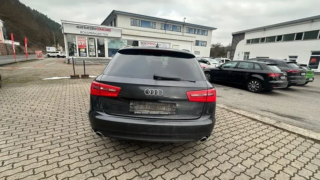 Gebraucht Audi A6 Sport 204 PS (150 kW) 2014 Grau Kombi