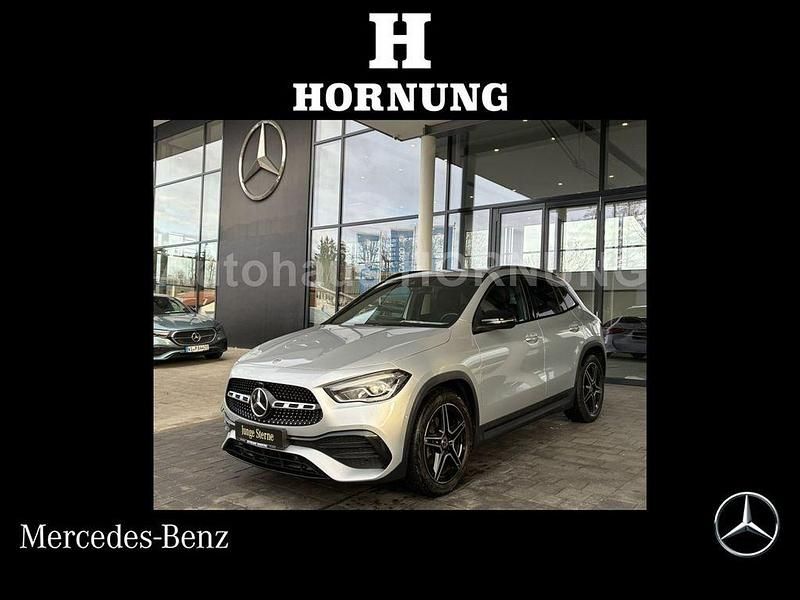 Silber Gebraucht 2023 Mercedes GLA220 AMG SUV | 38.700 € (Fairer Preis) - Bild 1/4