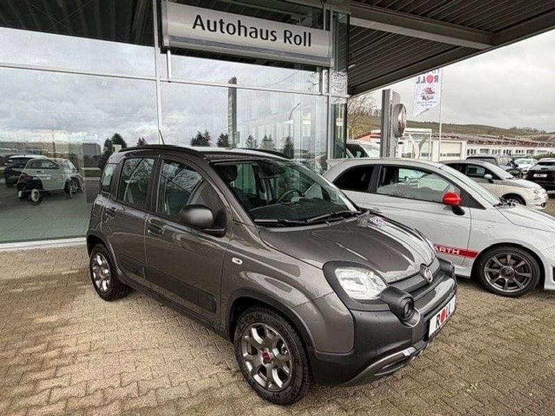 Gebraucht Fiat Panda Cross Cross 69 PS (50 kW) 2022 Colosseo grau Kleinwagen