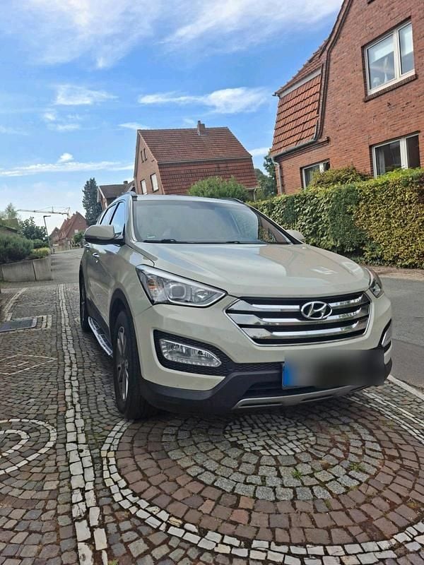 Gebraucht Hyundai Santa Fe 150 PS (110 kW) 2015 Braun SUV