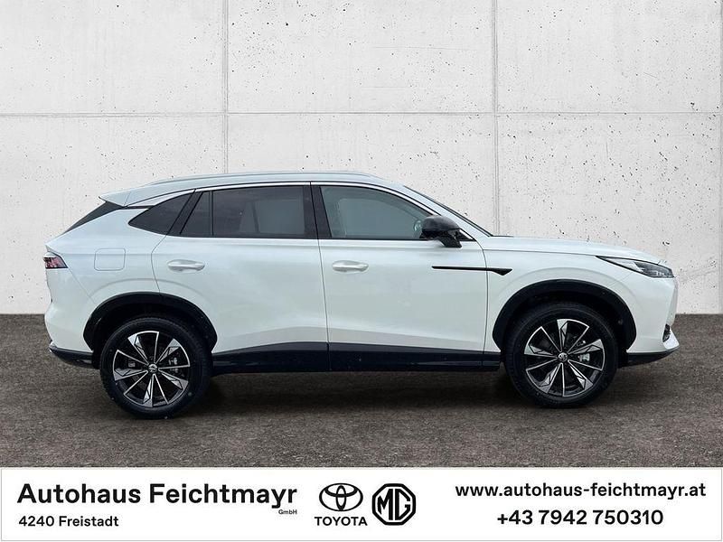 Neu MG HS Luxury 170 PS (125 kW) 2025 Weiß SUV