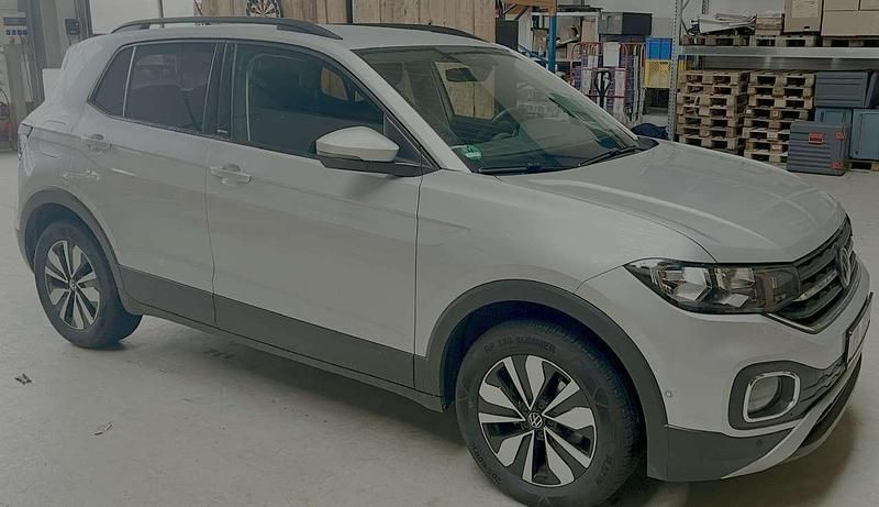 Silber Gebraucht 2023 VW T-Cross Move SUV | 22.500 € (Guter Preis) - Bild 1/4