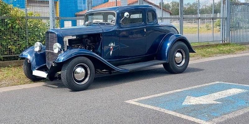 Gebraucht Ford V8 296 PS (217 kW) 1989 Blau