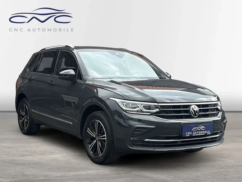 Gebraucht VW Tiguan Active 245 PS (180 kW) 2022 Grau SUV
