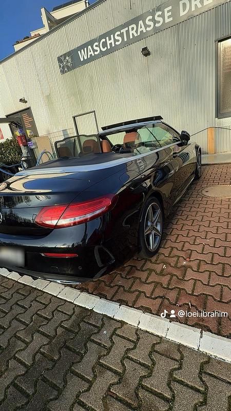 Gebraucht Mercedes C220 170 PS (125 kW) 2017 Schwarz Cabrio