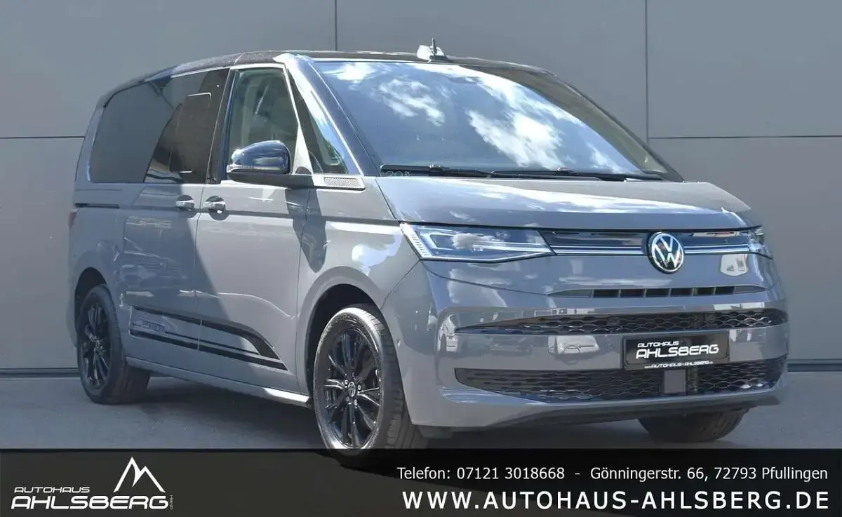 Gebraucht VW Multivan Edition 150 PS (110 kW) 2025 Pure grey Van / Kleinbus