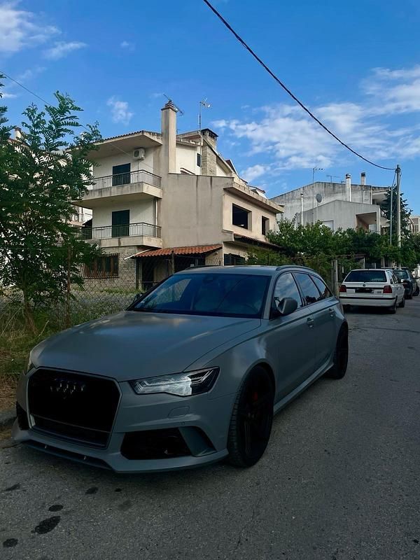 Grau Gebraucht 2016 Audi RS6 Performance Kombi | 45.000 € (Guter Preis) - Bild 1/4