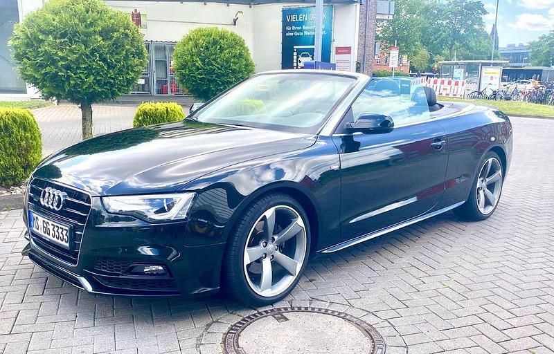Gebraucht Audi A5 Cabriolet S-Line 150 PS (110 kW) 2016 Schwarz Cabrio